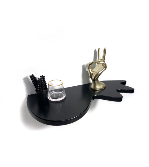 Lilith curvy shelf