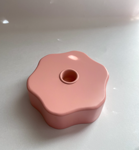 Poppy single candle holder