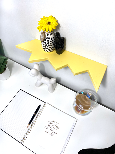 Sadie Irregular wavy shelf